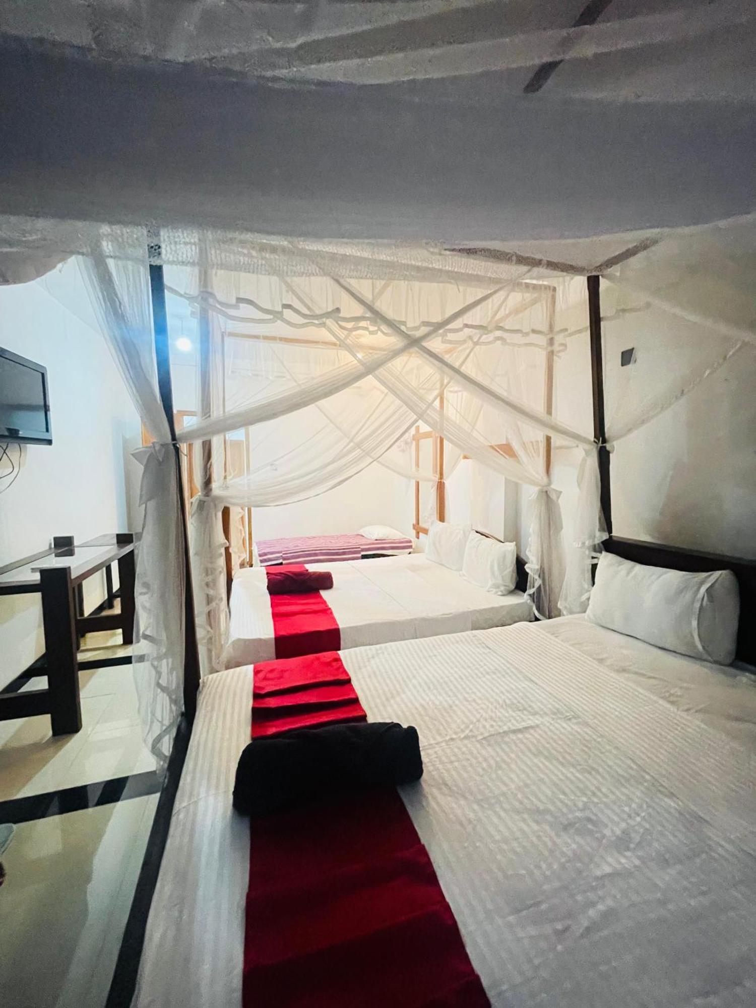 Sigiri Holiday Bungalow Сигирия Экстерьер фото
