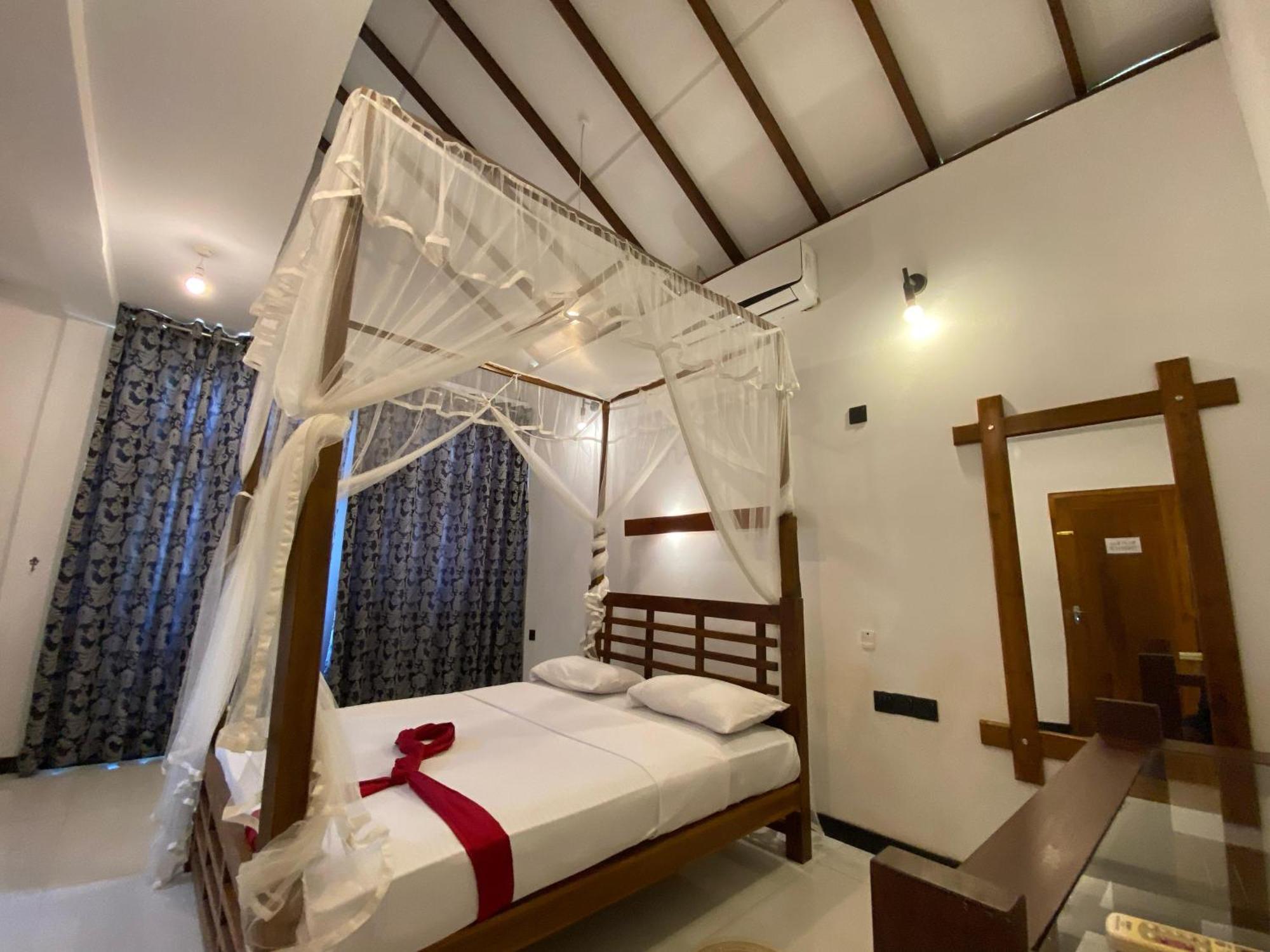 Sigiri Holiday Bungalow Сигирия Экстерьер фото