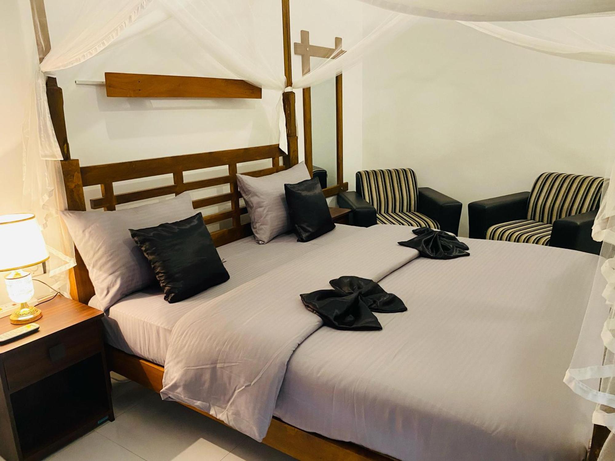 Sigiri Holiday Bungalow Сигирия Экстерьер фото
